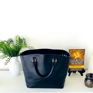 All In One Leather Tote Large bag. Was never use.